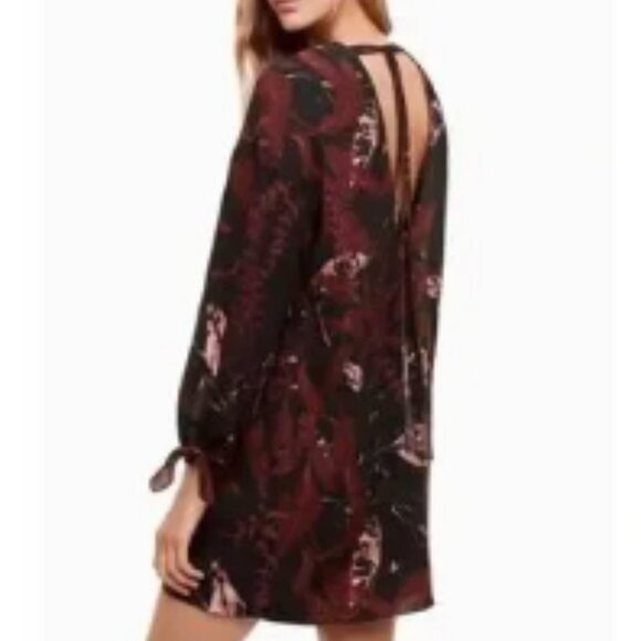 Aritzia Wilfred Charpont Crepe dress BNWT - Picture 2 of 14